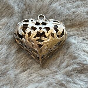 Vintage Silver-Tone Filigree Heart Pendant |